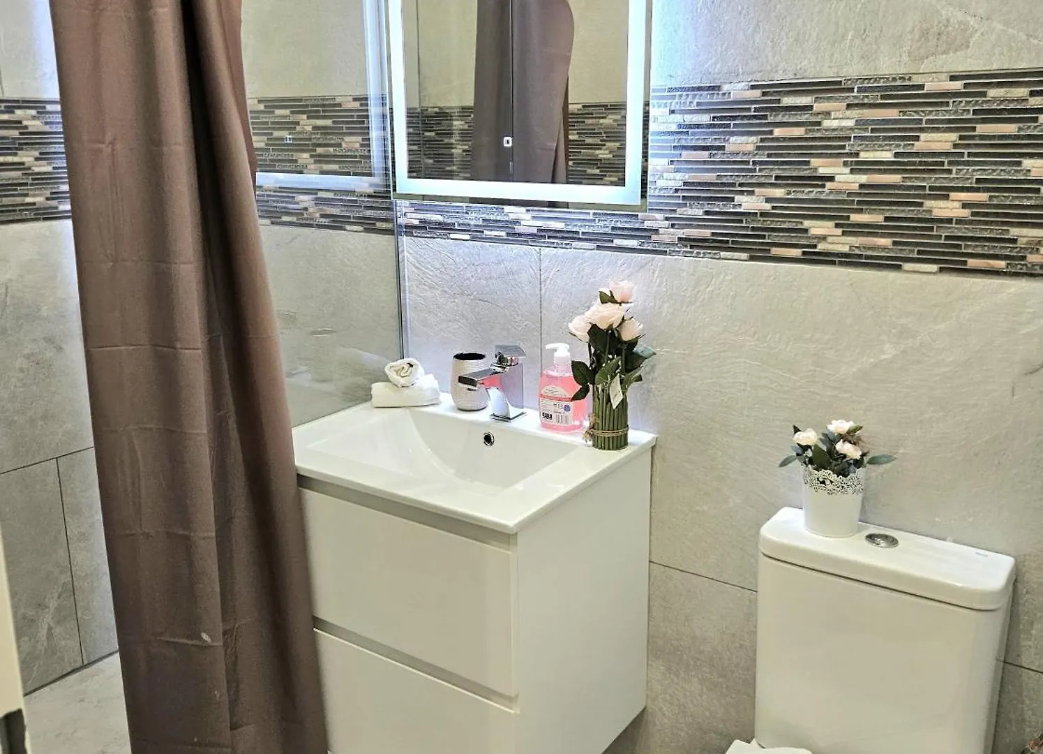 Designer Downtown Gem Apartment Budapest