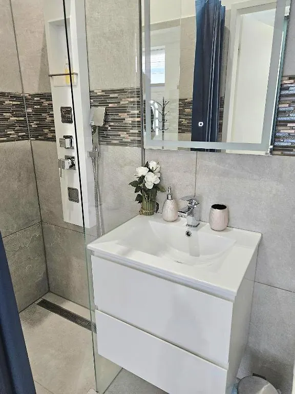 Designer Downtown Gem Apartment Budapest